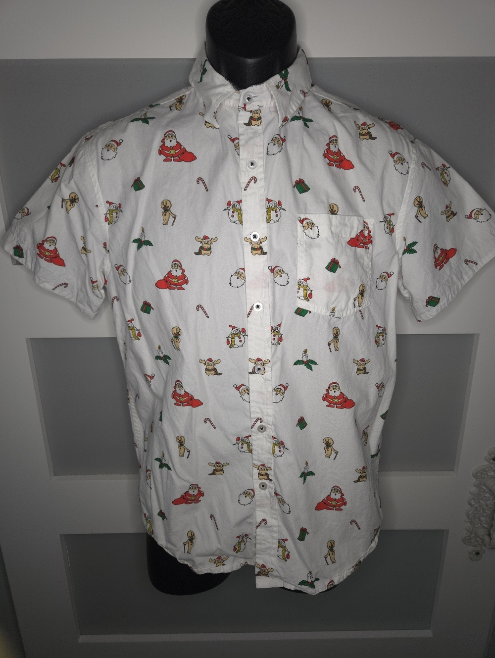 Eighth Avenue Button-Up Shirt Christmas Print